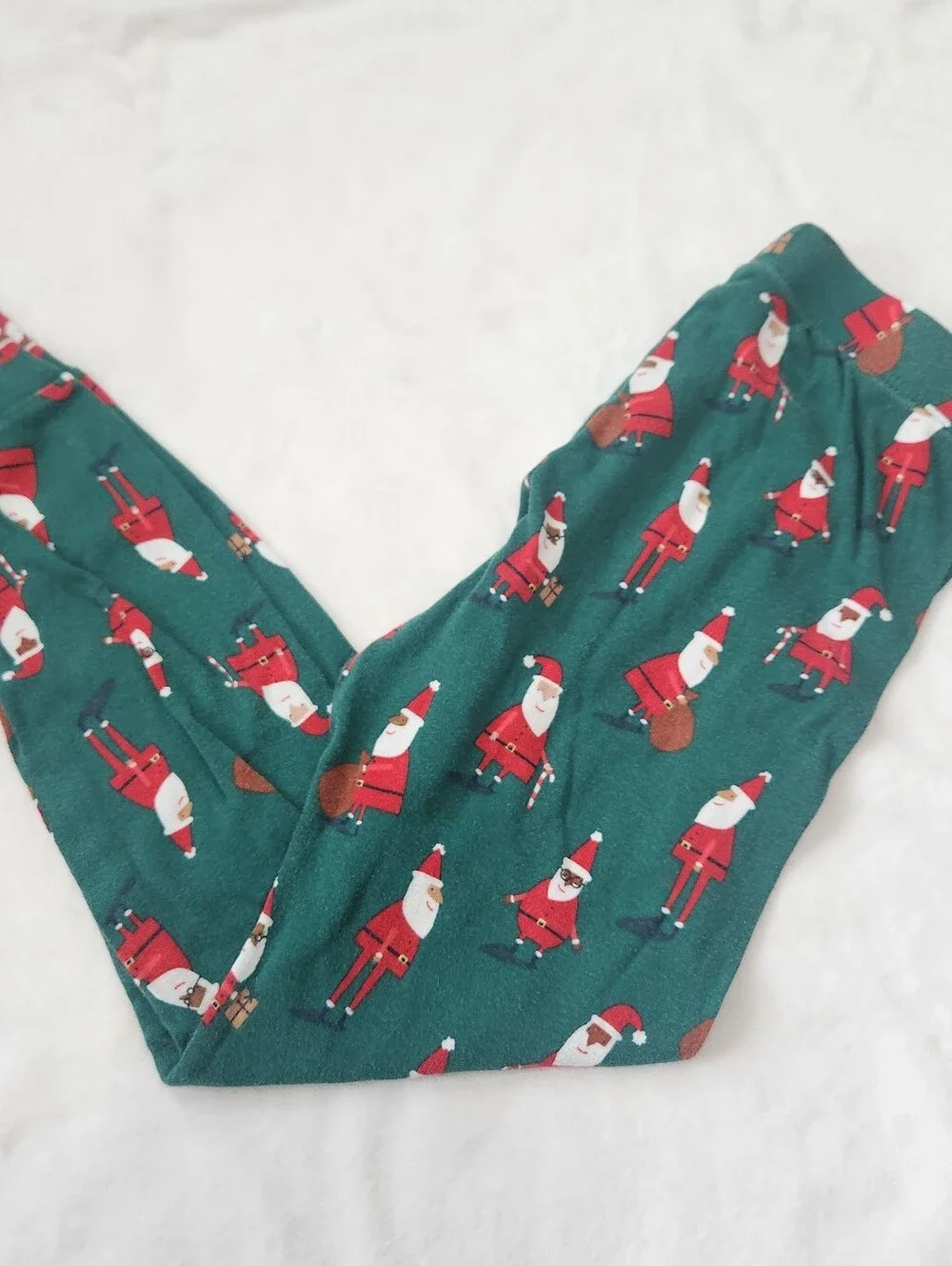 Gap Kids Green Santa Print Pajama Set